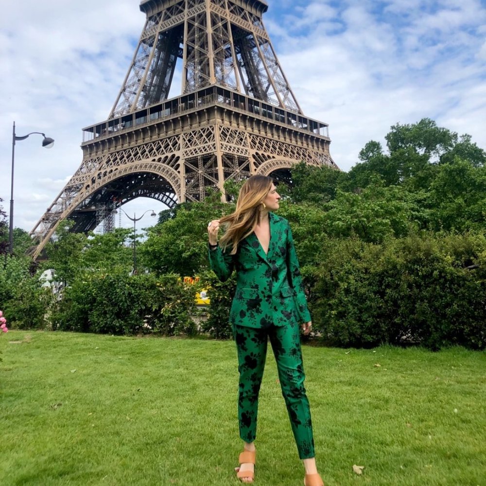 Meet your Posher, Caroline